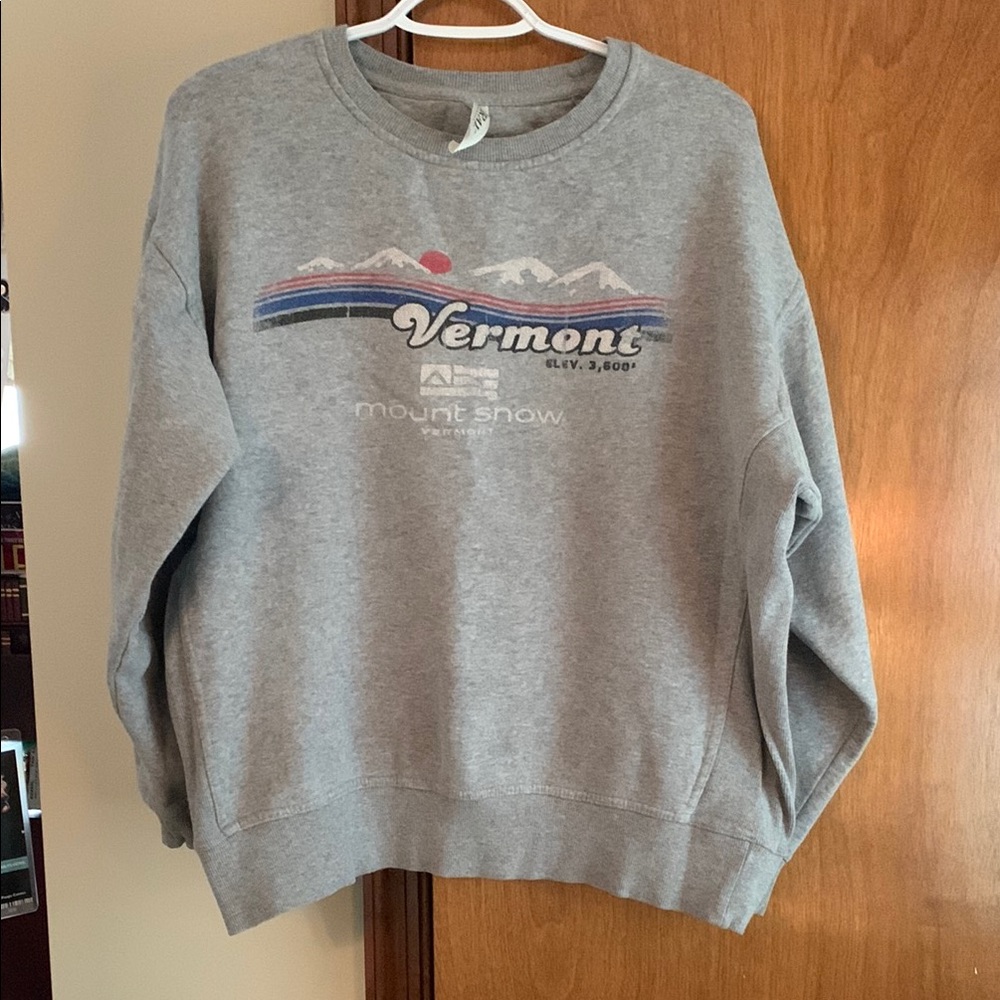 Heather Gray Crewneck Sweater with Retro Graphic